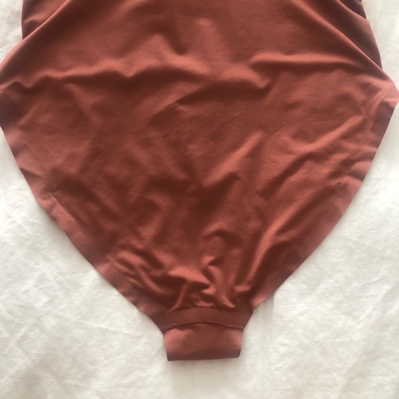 NWOT Knix Peekaboo Swimsuit - Picture 8 of 10